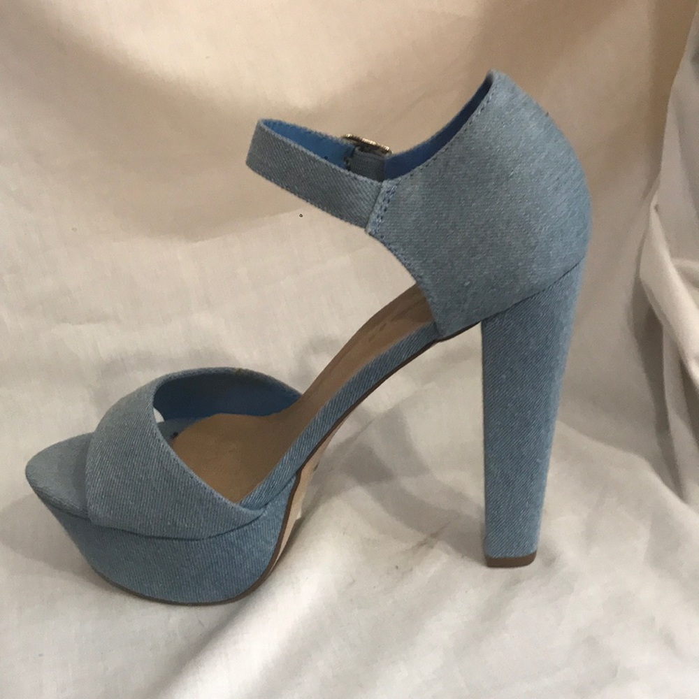 Denim blue heel